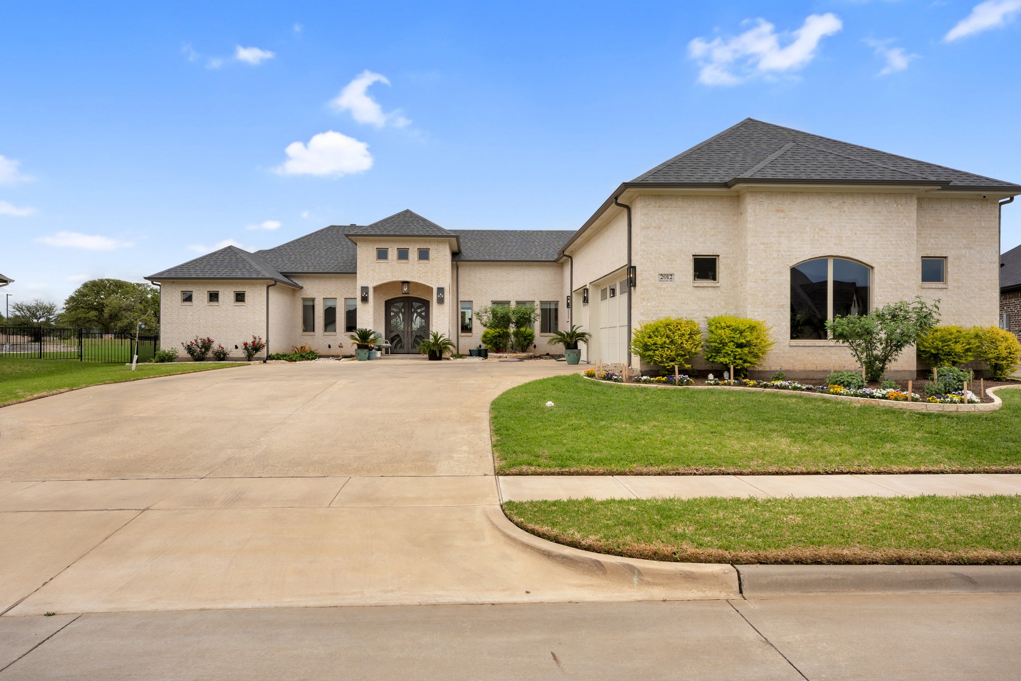 2012 Spieth Street Granbury TX 76048