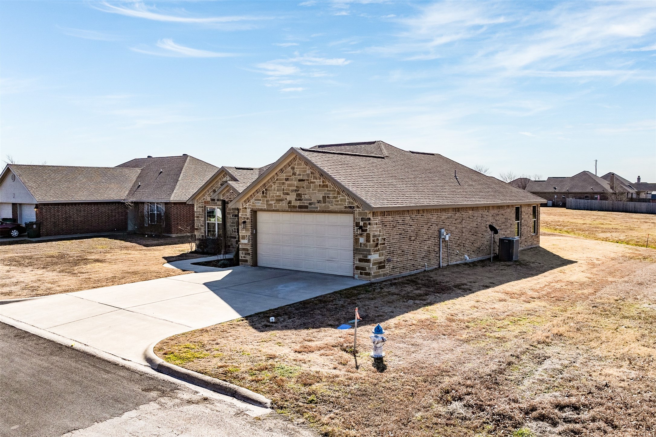 417 W Andrew Drive Mabank TX 75147