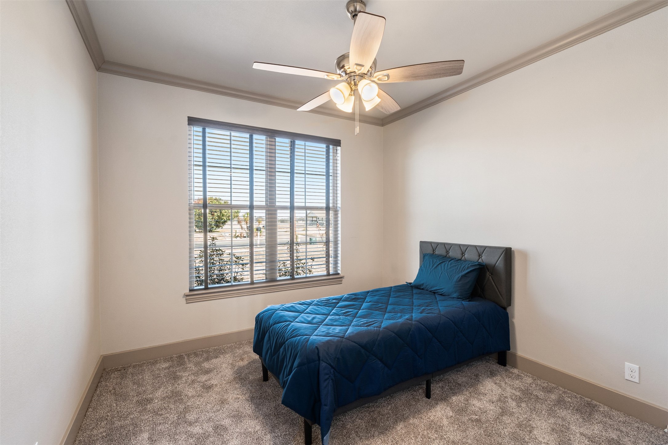 417 W Andrew Drive Mabank TX 75147