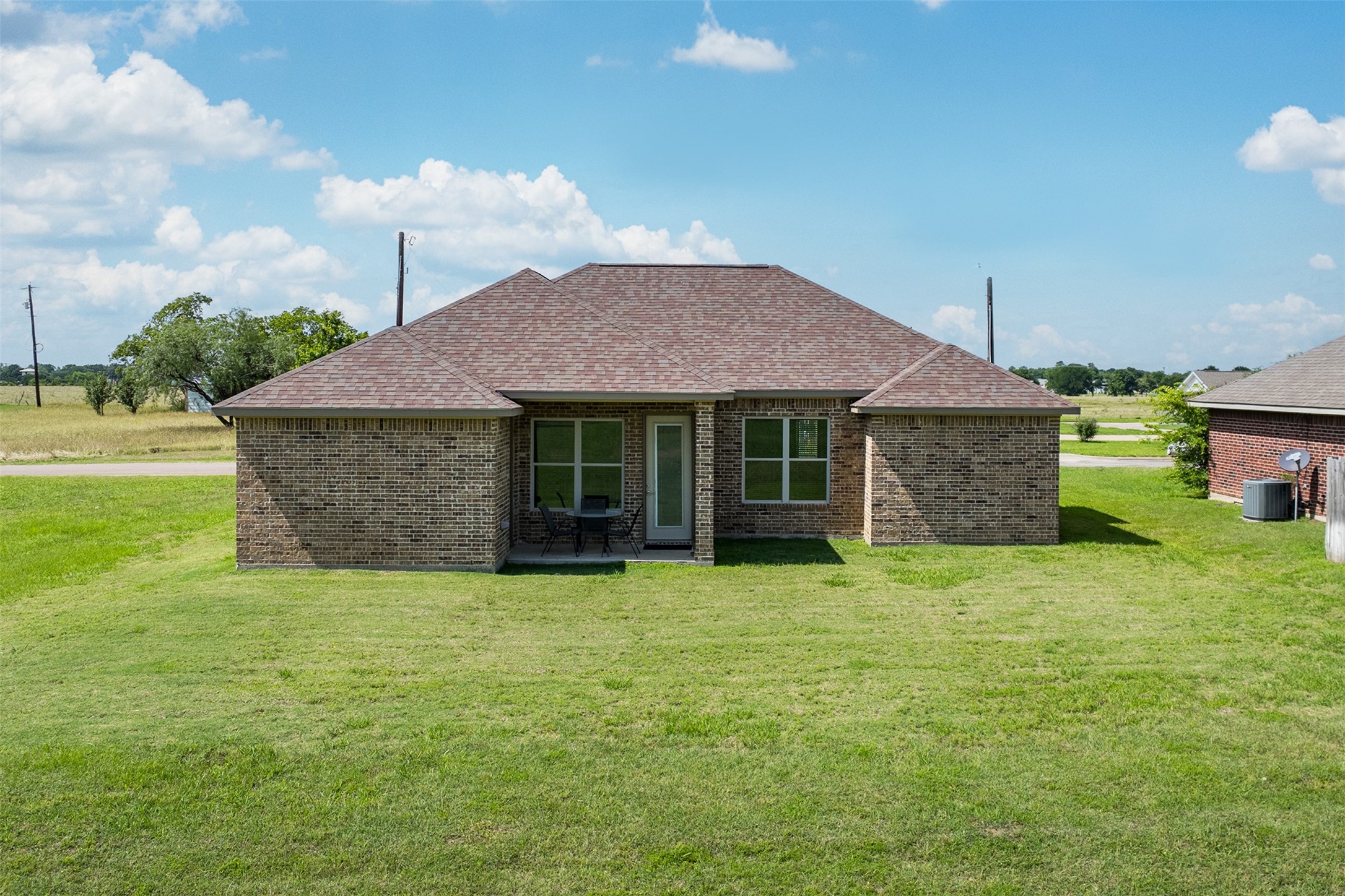 417 W Andrew Drive Mabank TX 75147