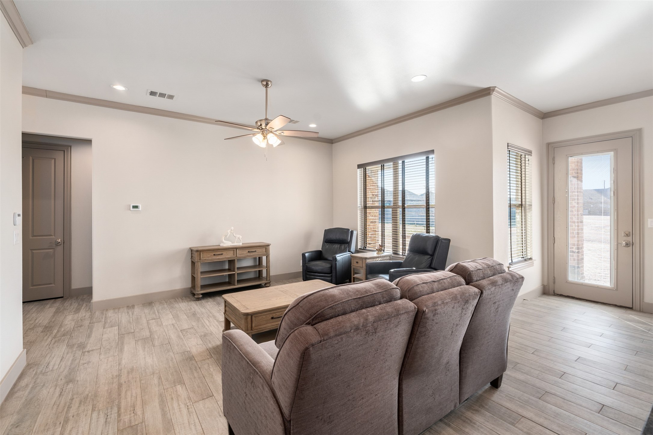 417 W Andrew Drive Mabank TX 75147
