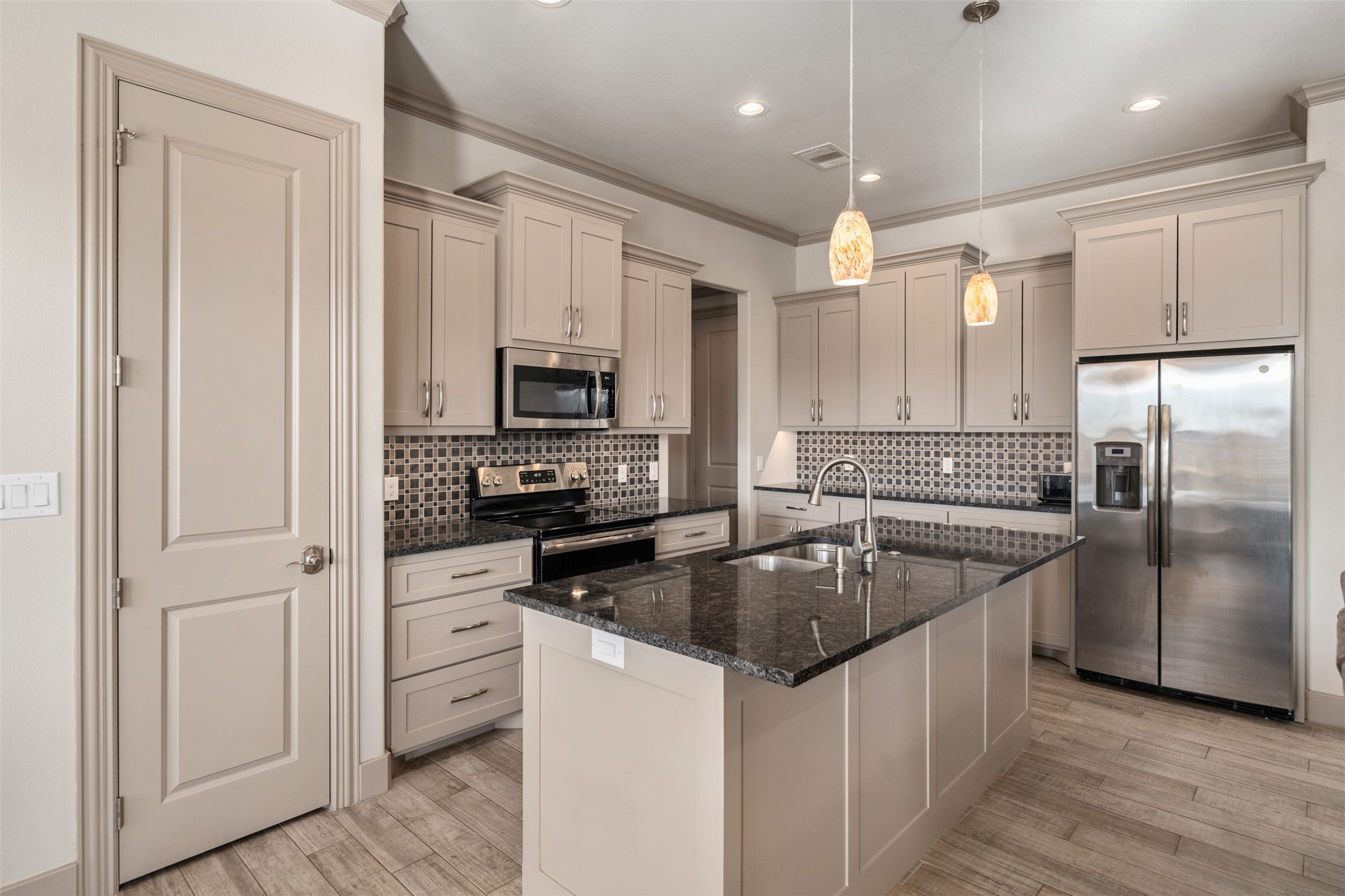 417 W Andrew Drive Mabank TX 75147