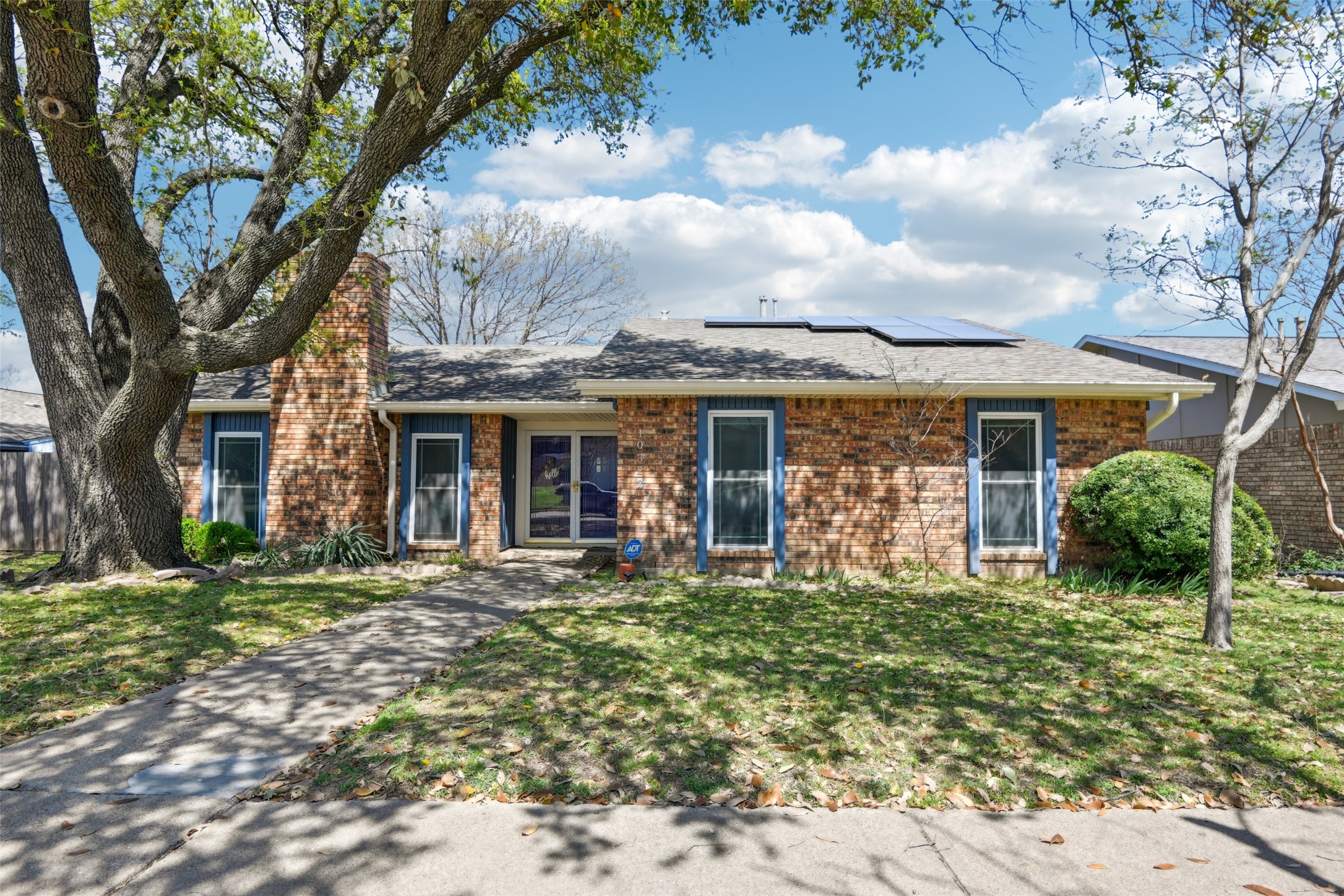 10327 Red Elm Road Dallas TX 75243
