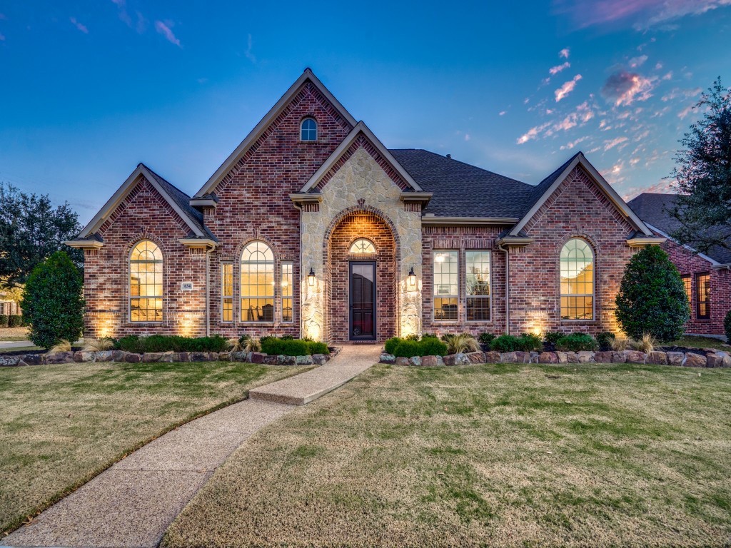 634 Waters Edge Way Murphy TX 75094