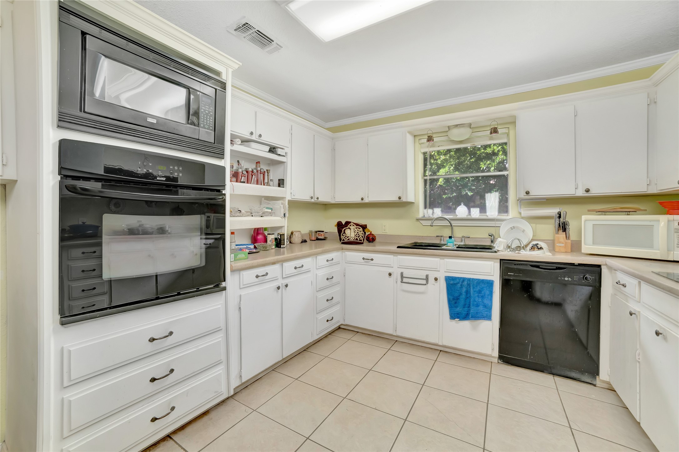 6021 Sycamore Creek Road Edgecliff Village TX 76134