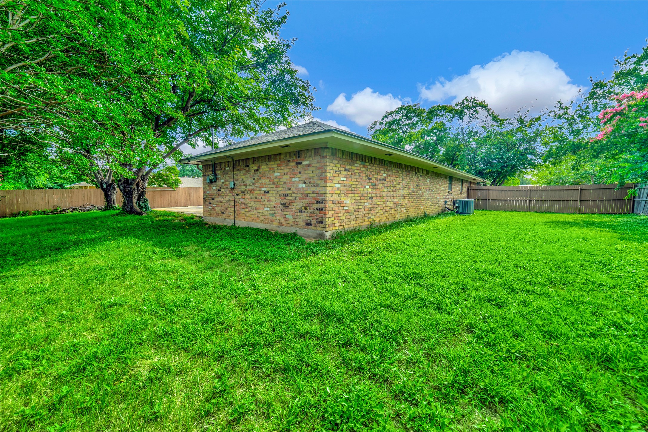 6021 Sycamore Creek Road Edgecliff Village TX 76134