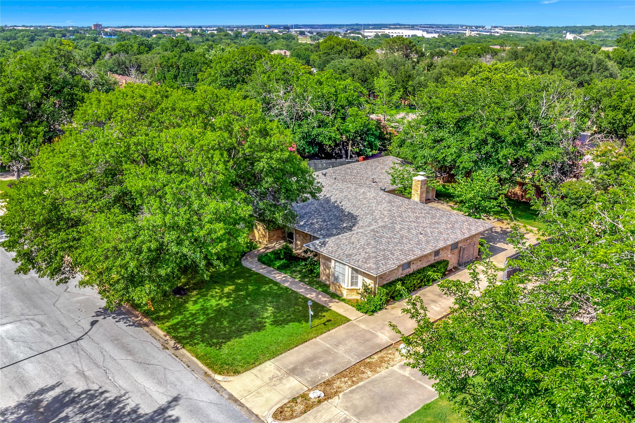 6021 Sycamore Creek Road Edgecliff Village TX 76134