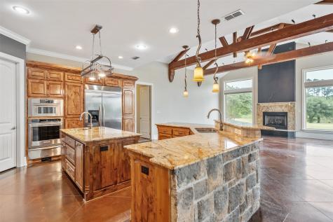 20389 County Road 178 Flint TX 75762