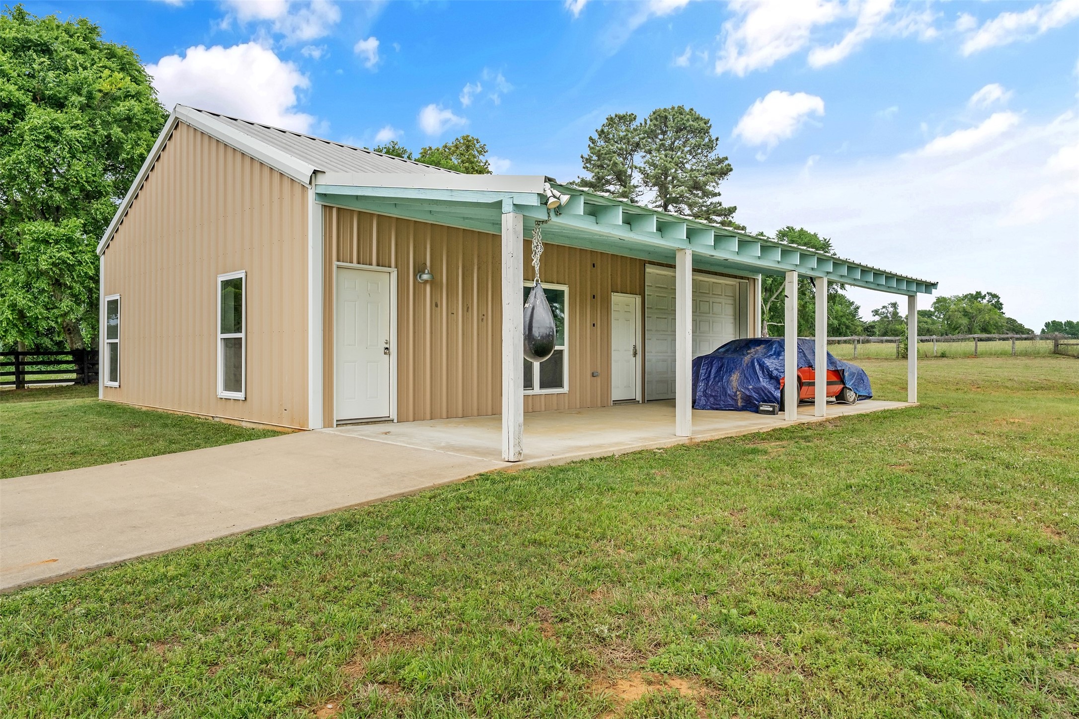 20389 County Road 178 Flint TX 75762