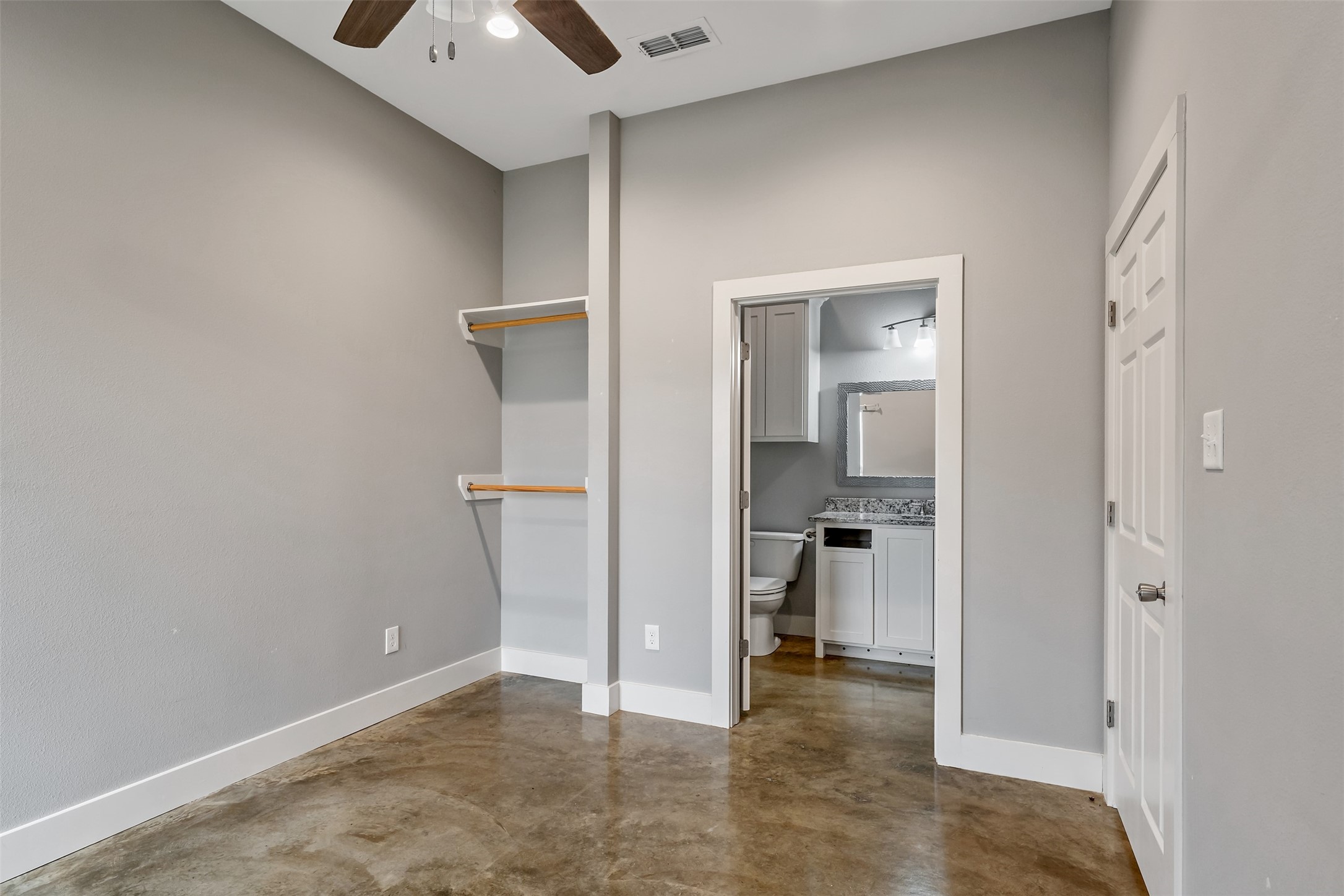 20389 County Road 178 Flint TX 75762