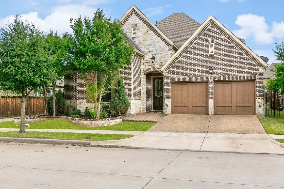 1122 Ivy Charm Way Arlington TX 76005