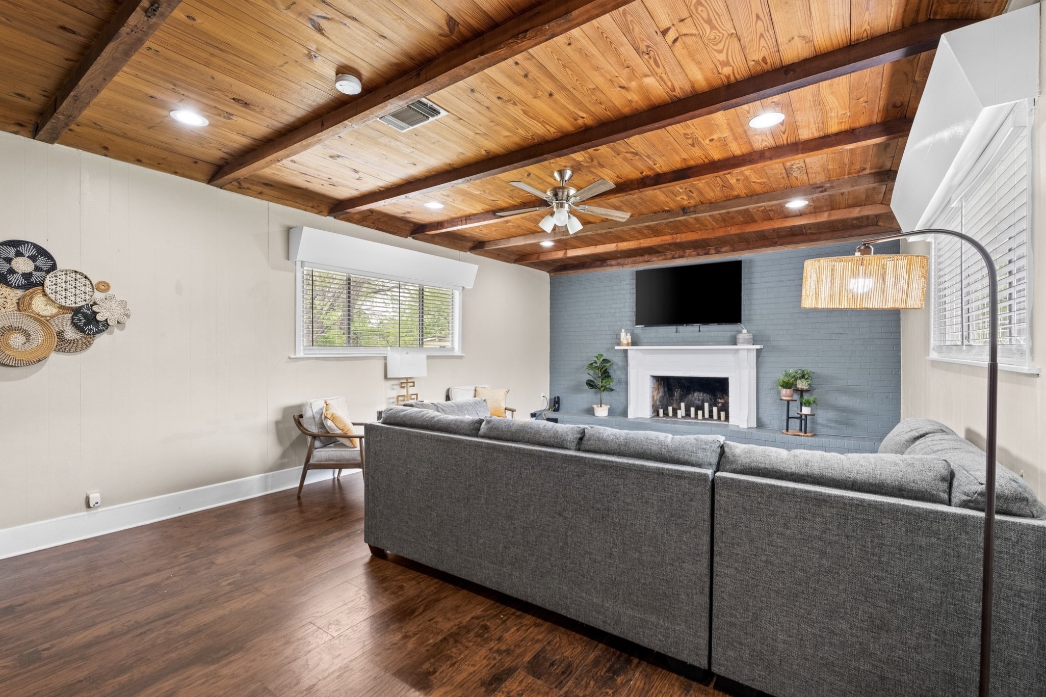 1110 Park Street Arlington TX 76011