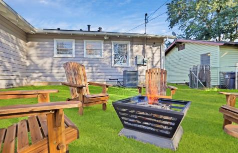 1110 Park Street Arlington TX 76011