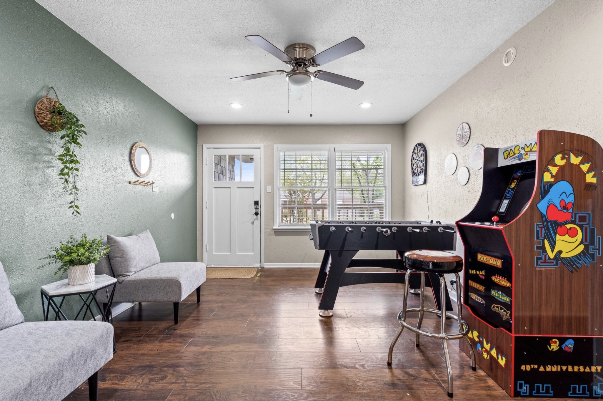 1110 Park Street Arlington TX 76011