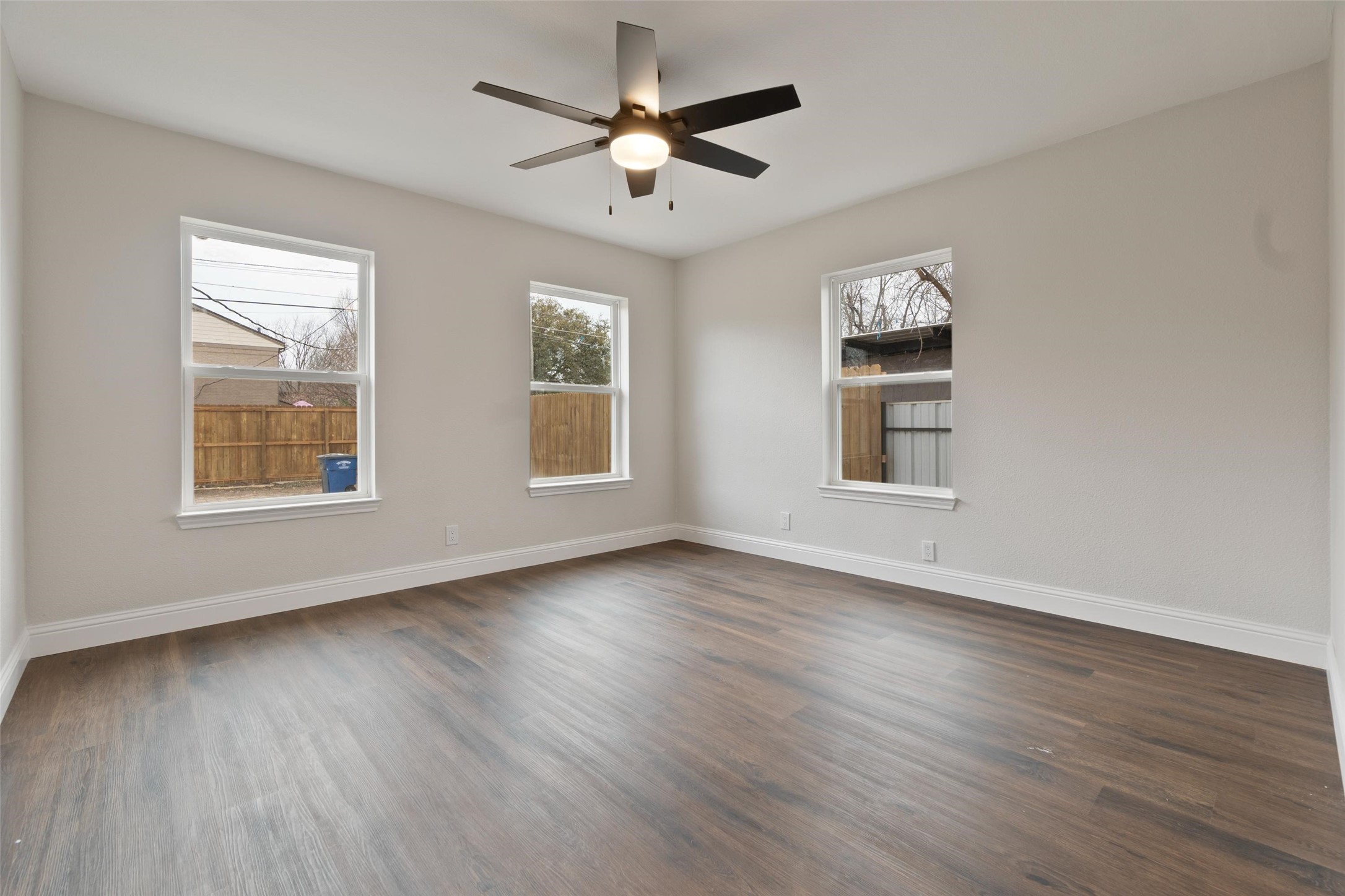 4816 W Mockingbird Lane Dallas TX 75209