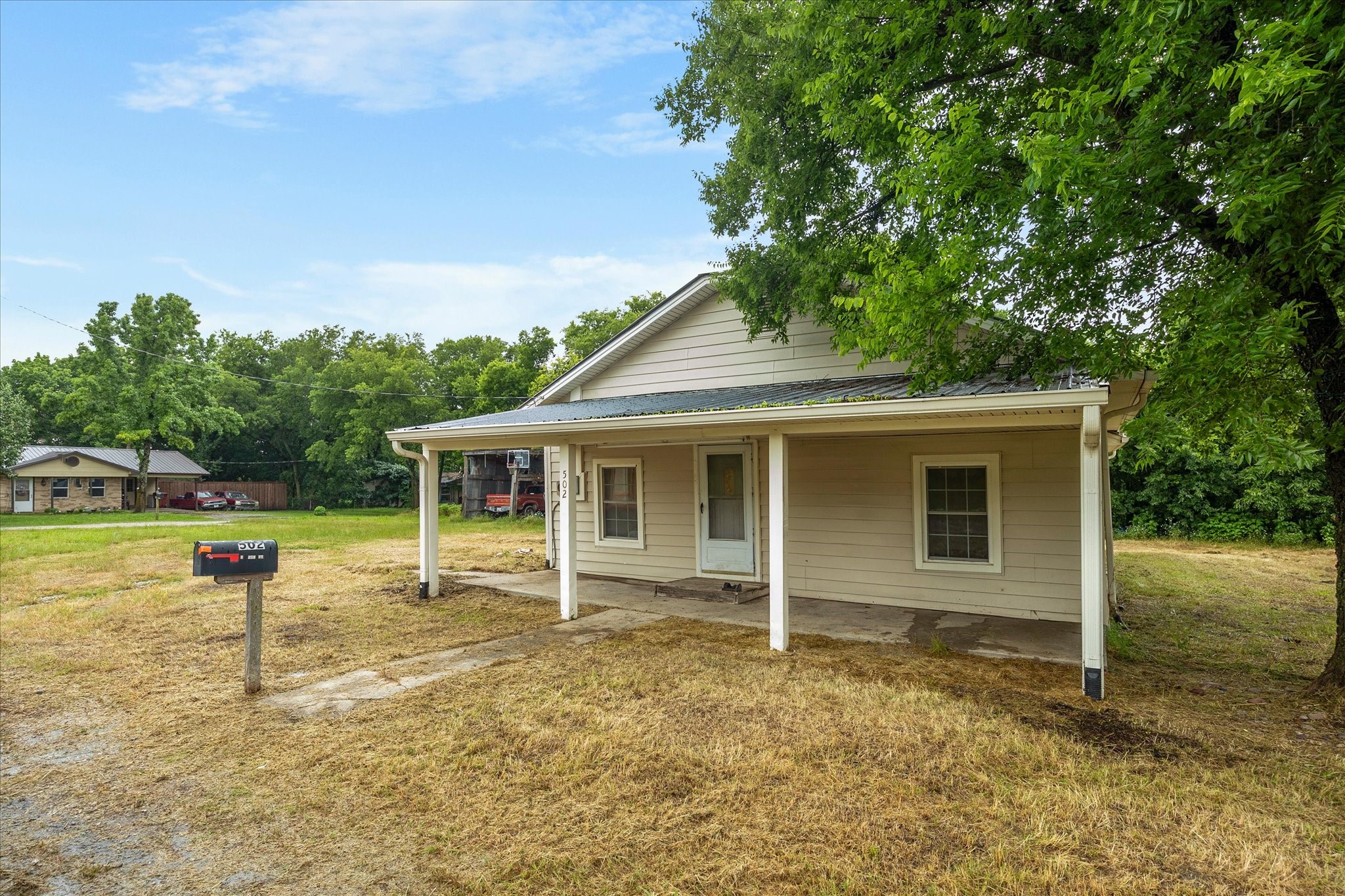 502 S Elm Street Celeste TX 75423