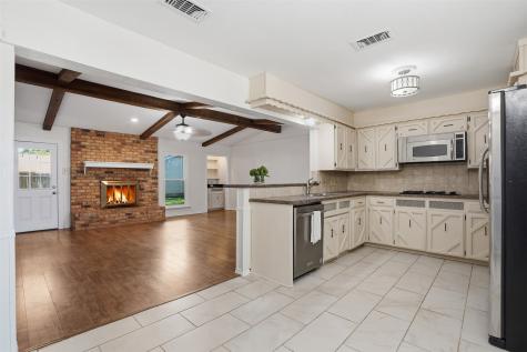 325 Navajo Drive Keller TX 76248