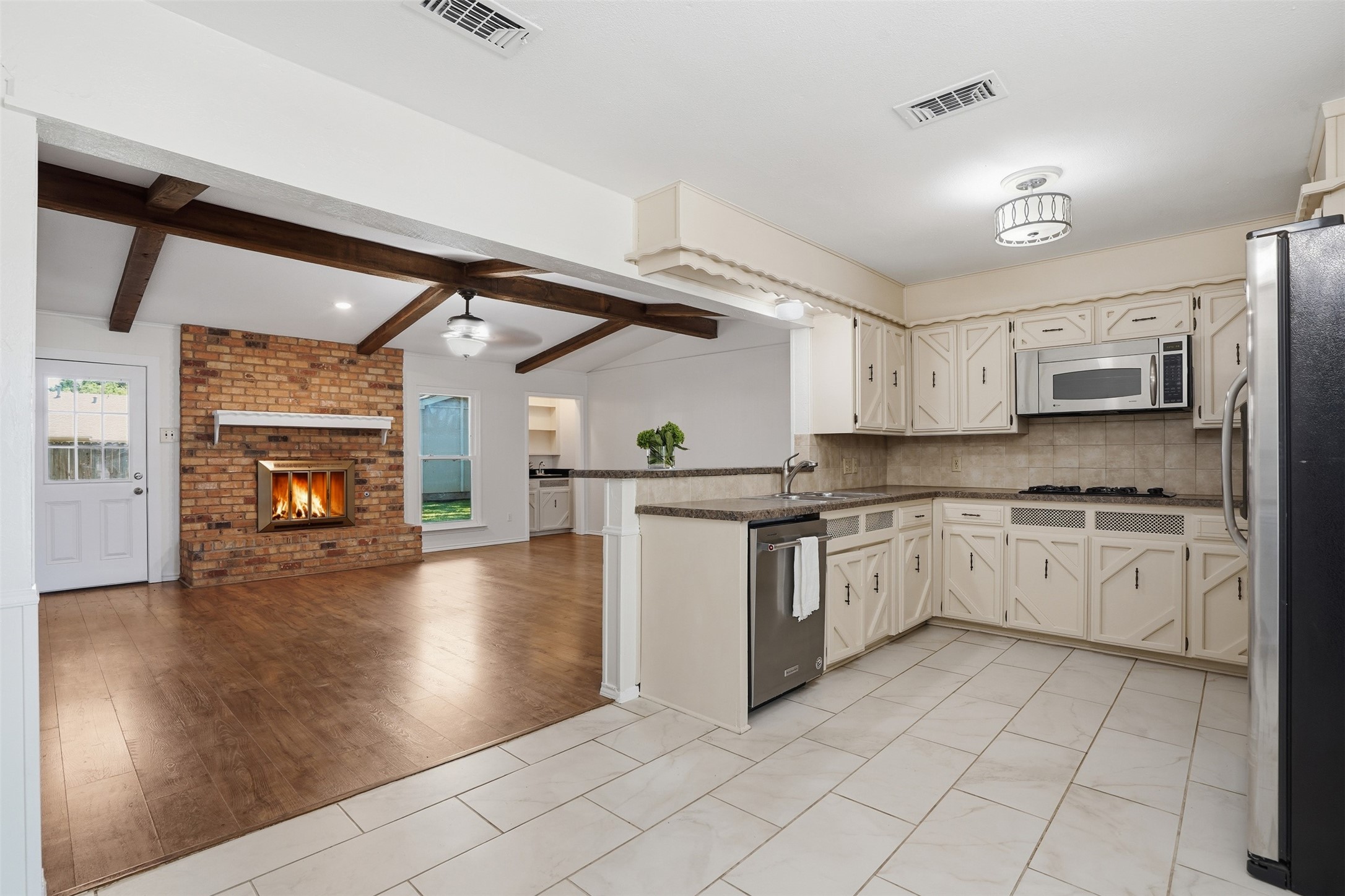 325 Navajo Drive Keller TX 76248