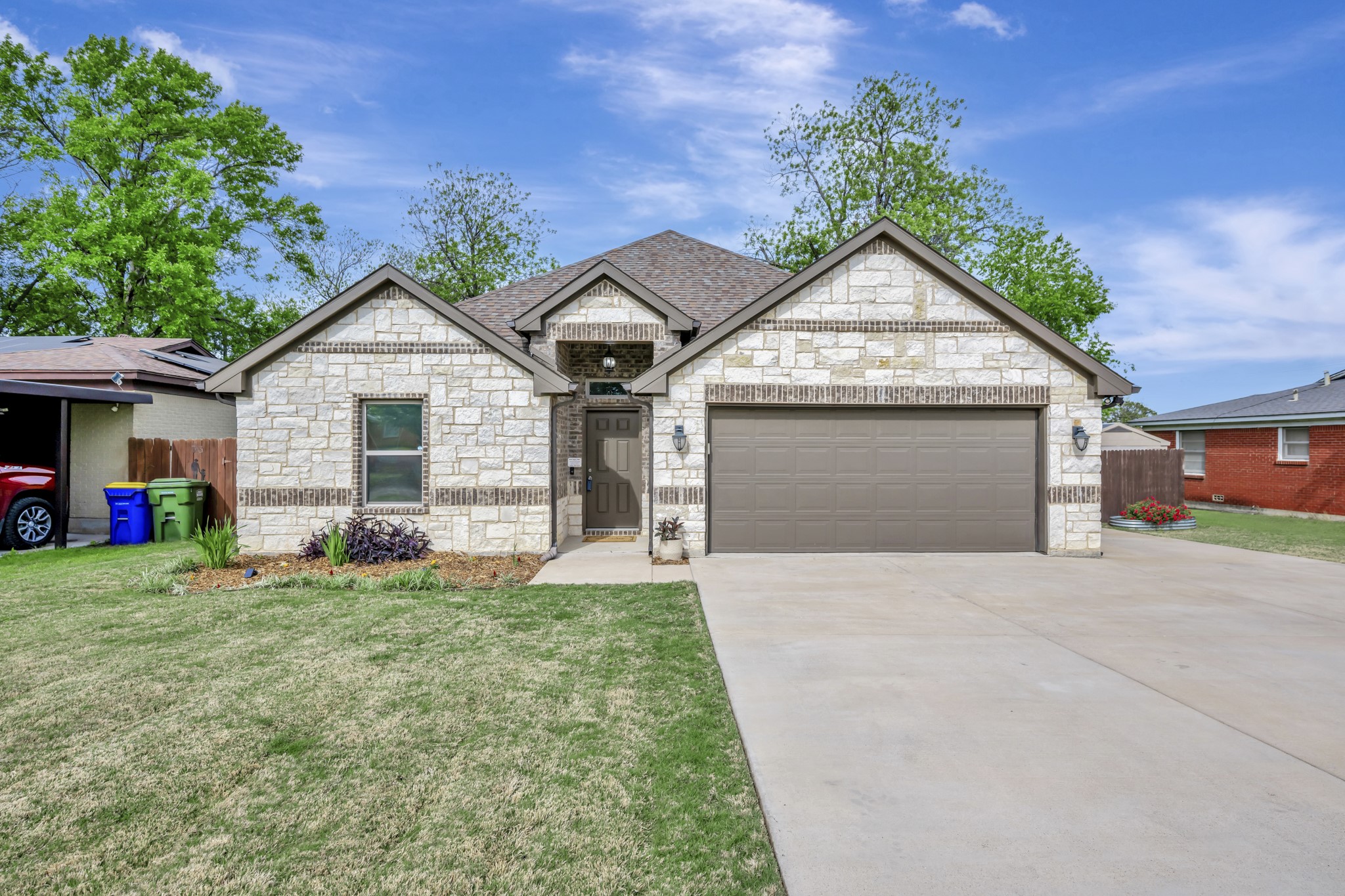 608 Perry Drive White Settlement TX 76108
