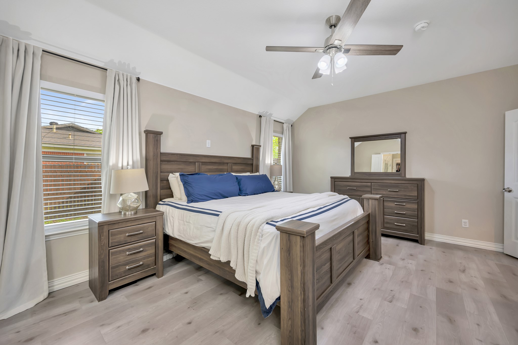 608 Perry Drive White Settlement TX 76108