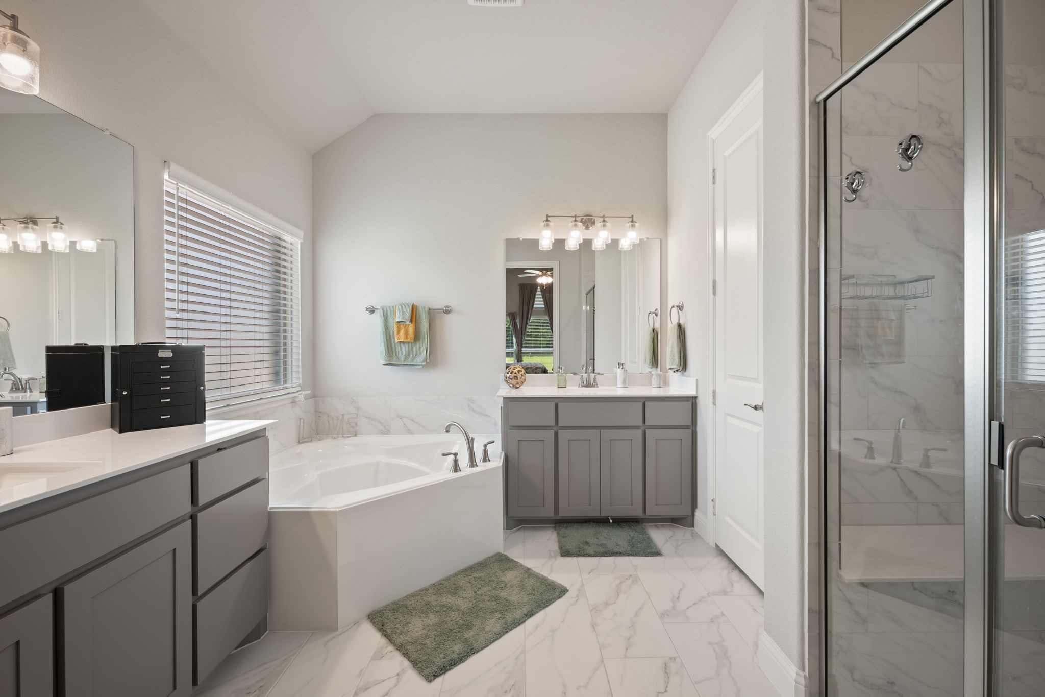 583 Crystal Lake Lane Red Oak TX 75154