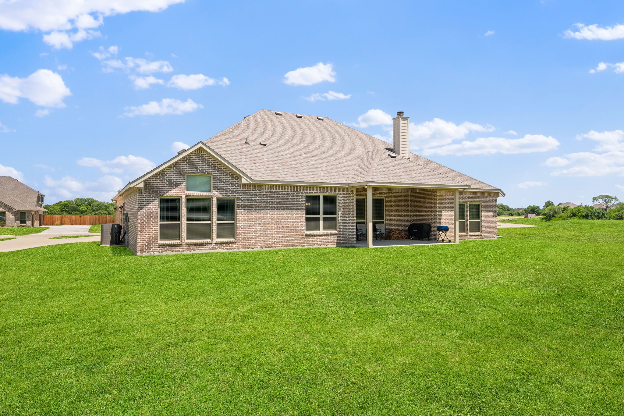583 Crystal Lake Lane Red Oak TX 75154