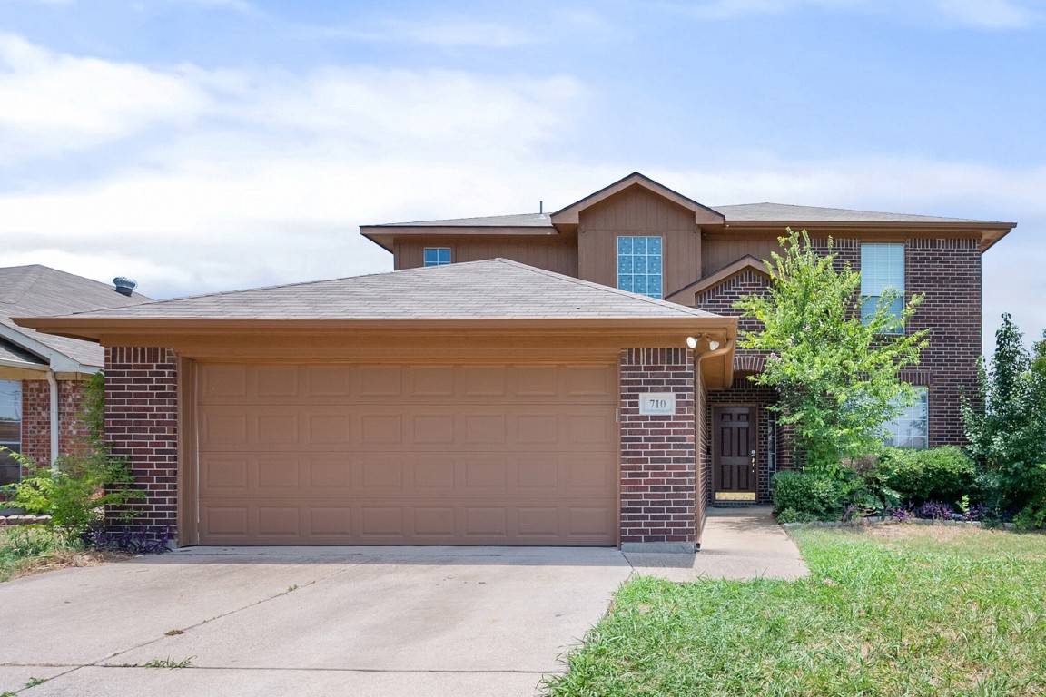 710 Stone Mesa Court Arlington TX 76001