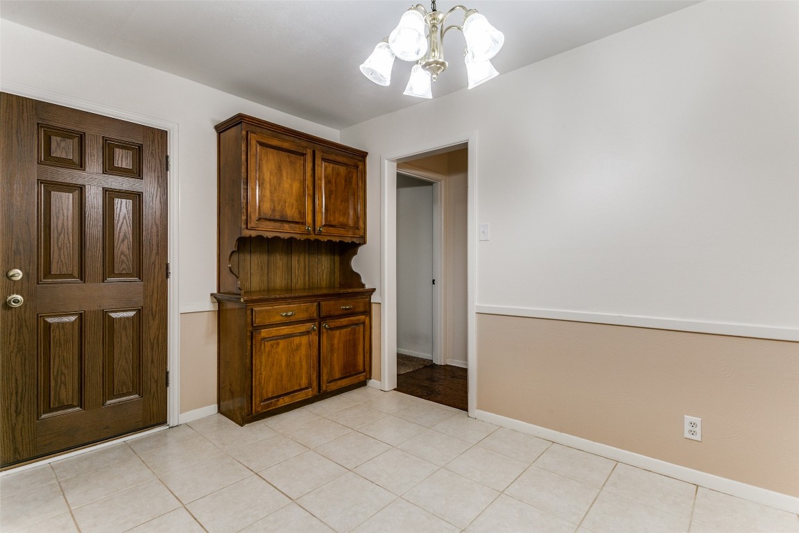 1216 Valentine Street Hurst TX 76053
