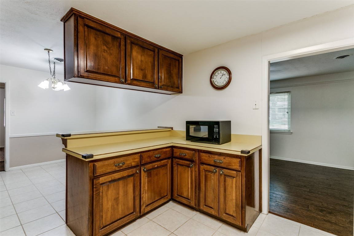 1216 Valentine Street Hurst TX 76053