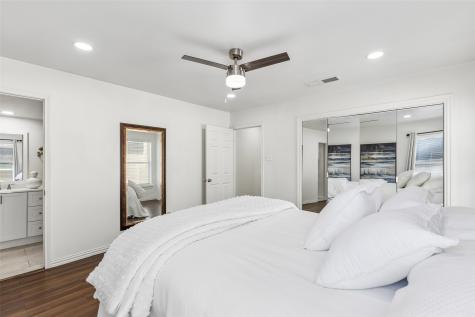 5111 Stoneleigh Avenue Dallas TX 75235