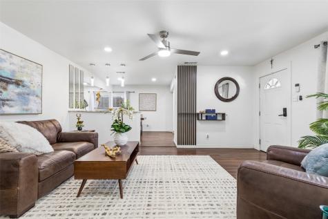 5111 Stoneleigh Avenue Dallas TX 75235