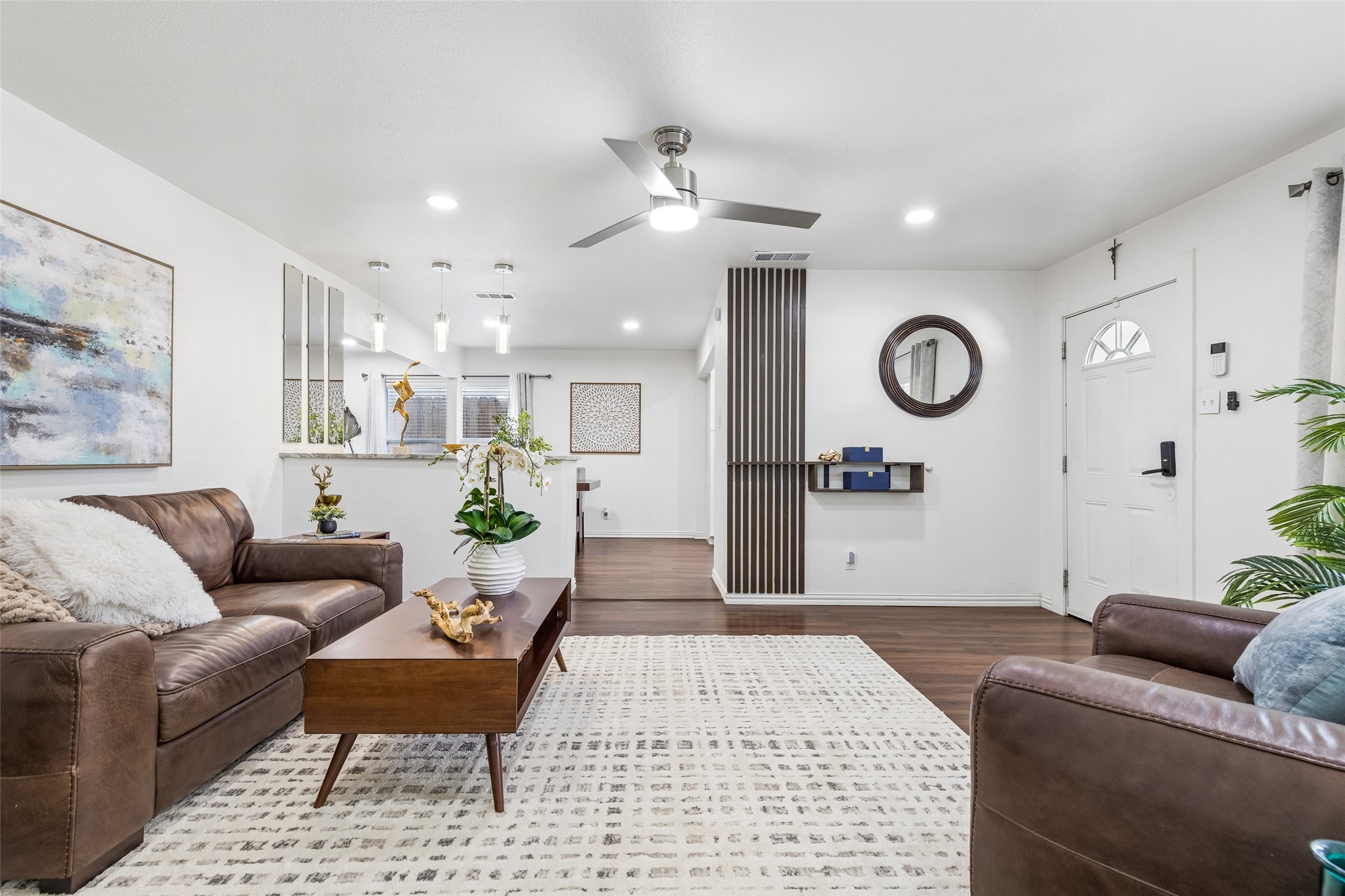 5111 Stoneleigh Avenue Dallas TX 75235