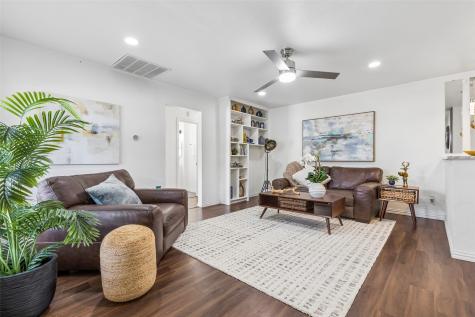 5111 Stoneleigh Avenue Dallas TX 75235
