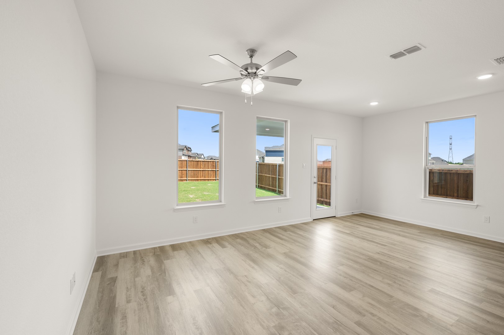 125 Toftrees Drive Cleburne TX 76031