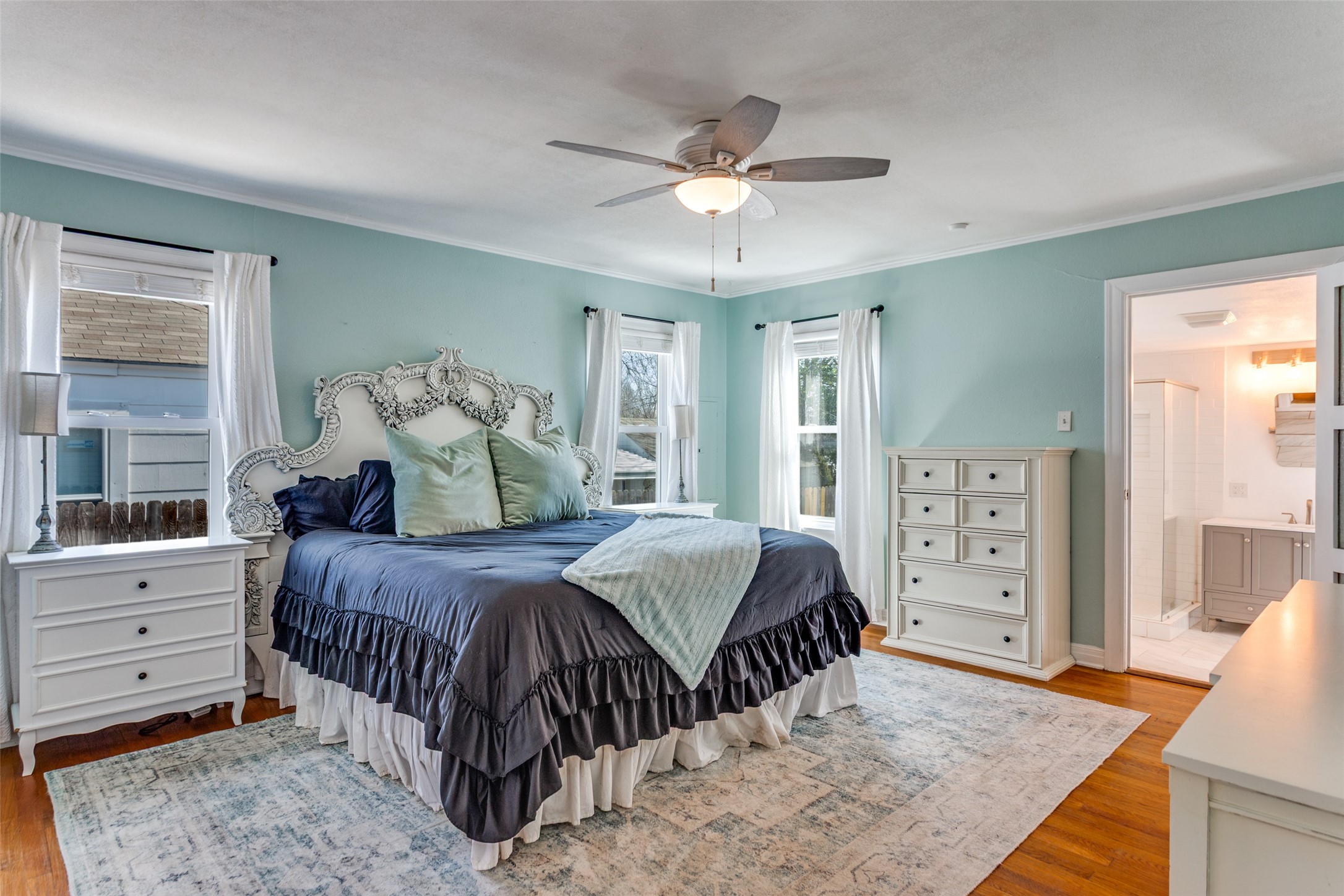 4029 Pershing Avenue Fort Worth TX 76107