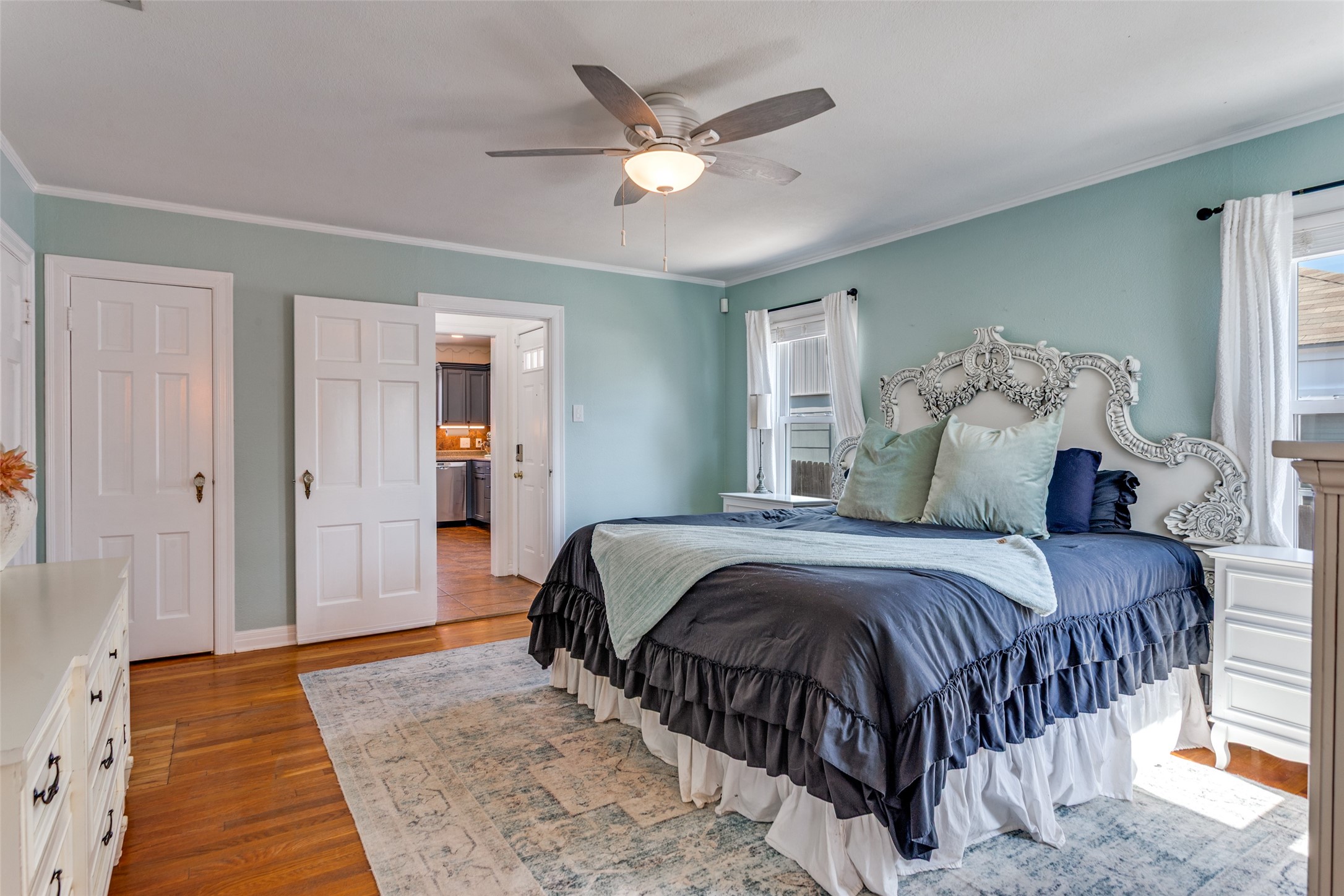 4029 Pershing Avenue Fort Worth TX 76107