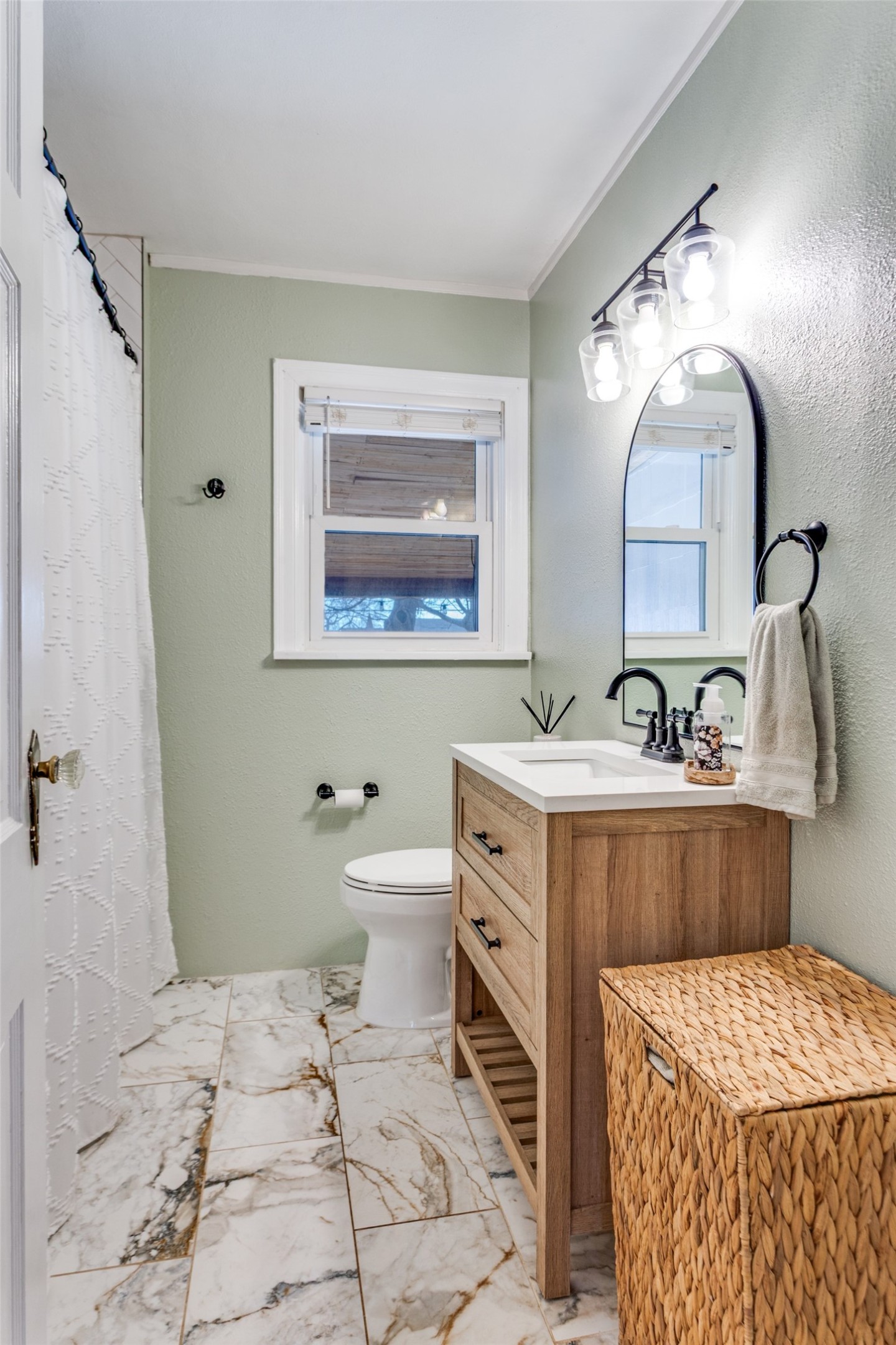 4029 Pershing Avenue Fort Worth TX 76107