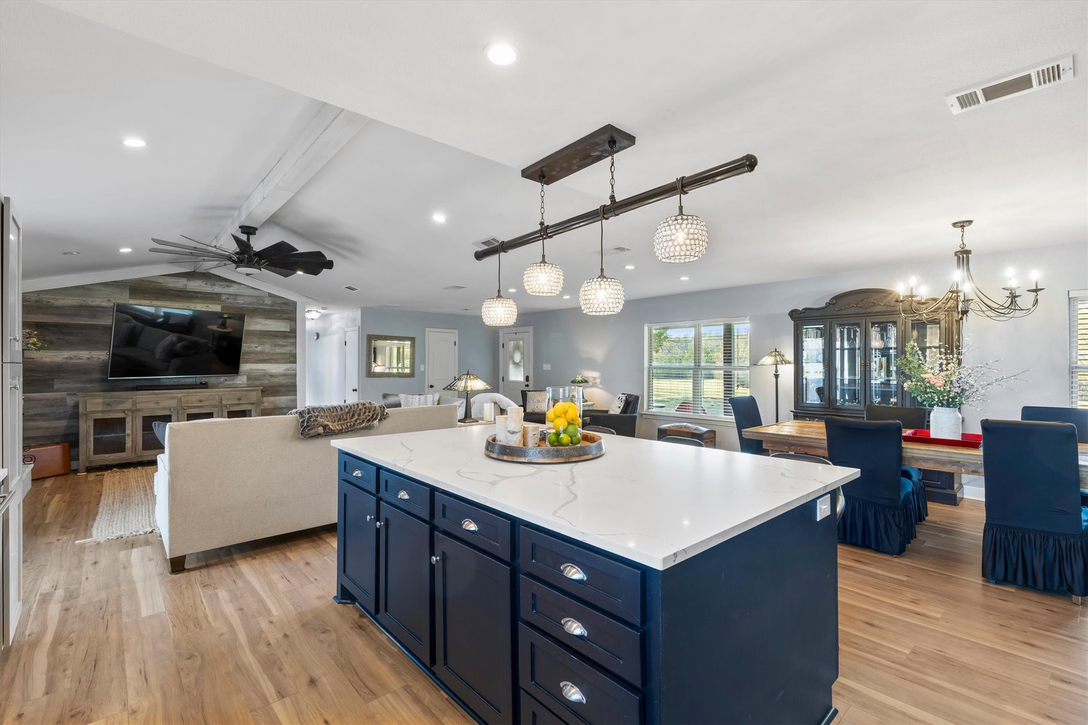12586 County Road 351 Terrell TX 75161
