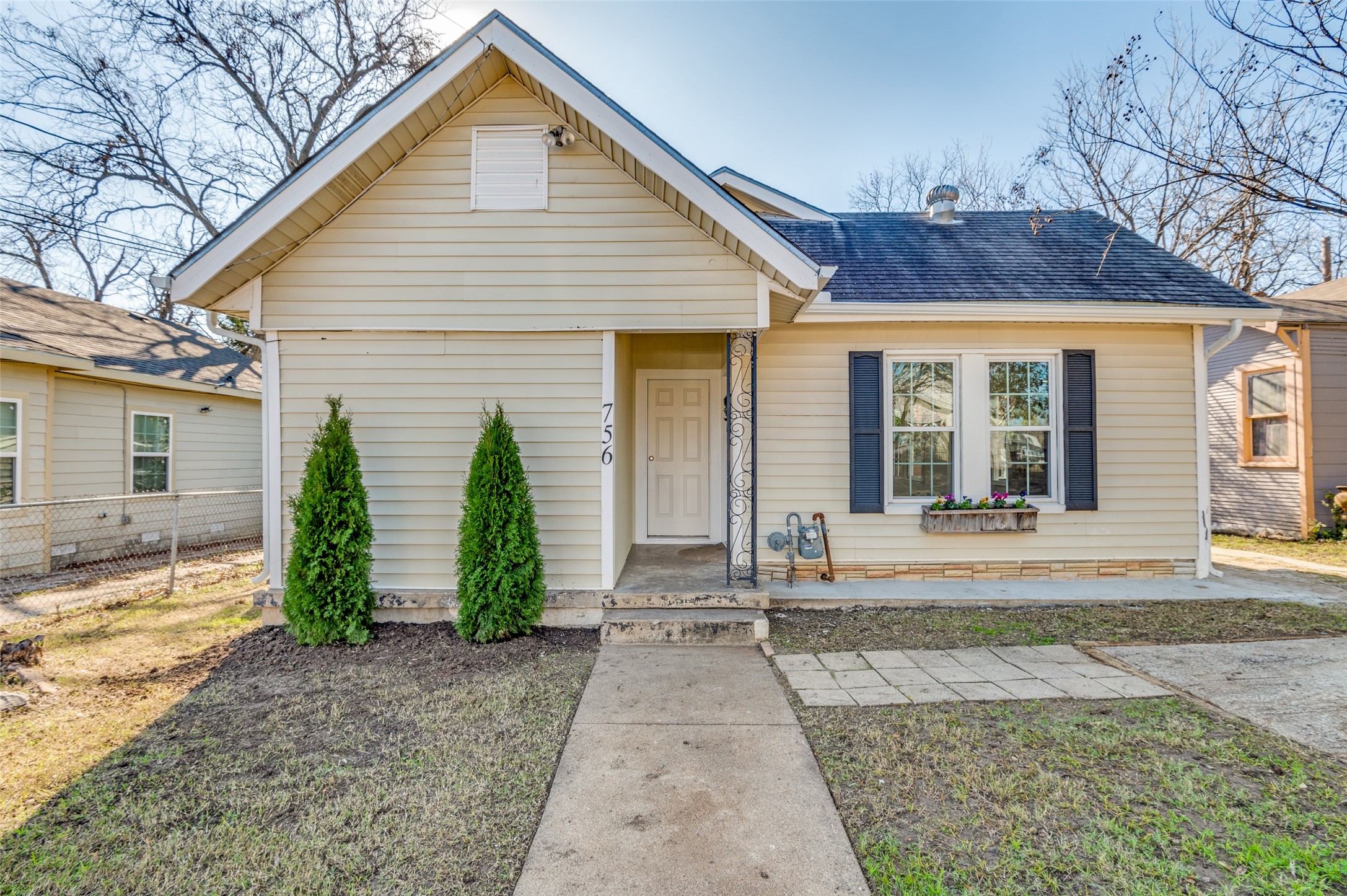 756 Nolte Drive Dallas TX 75208