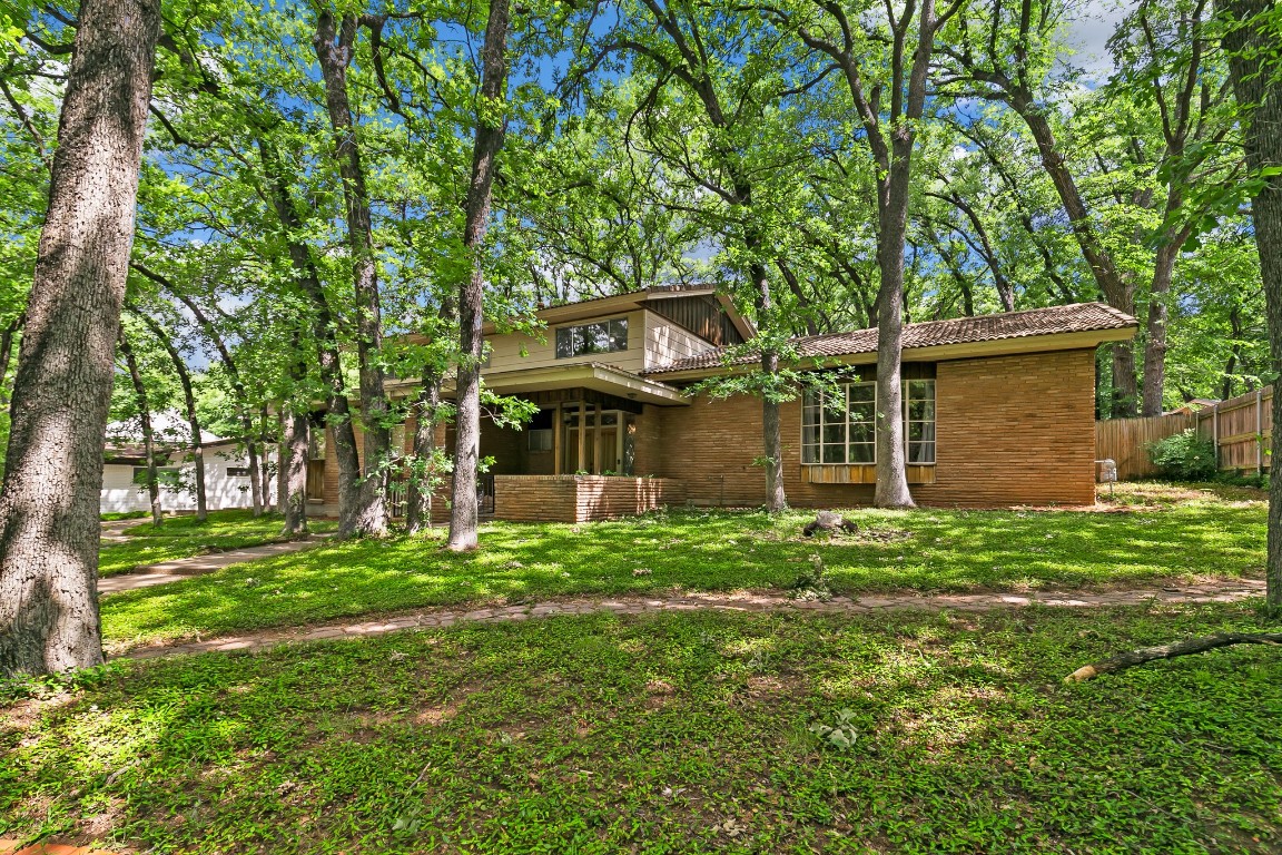 4153 Shady Valley Drive Arlington TX 76013