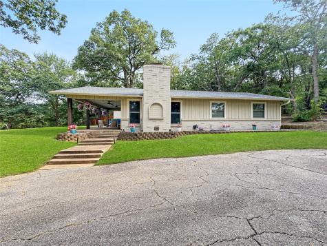 286 Lakewood Lane Pottsboro TX 75076