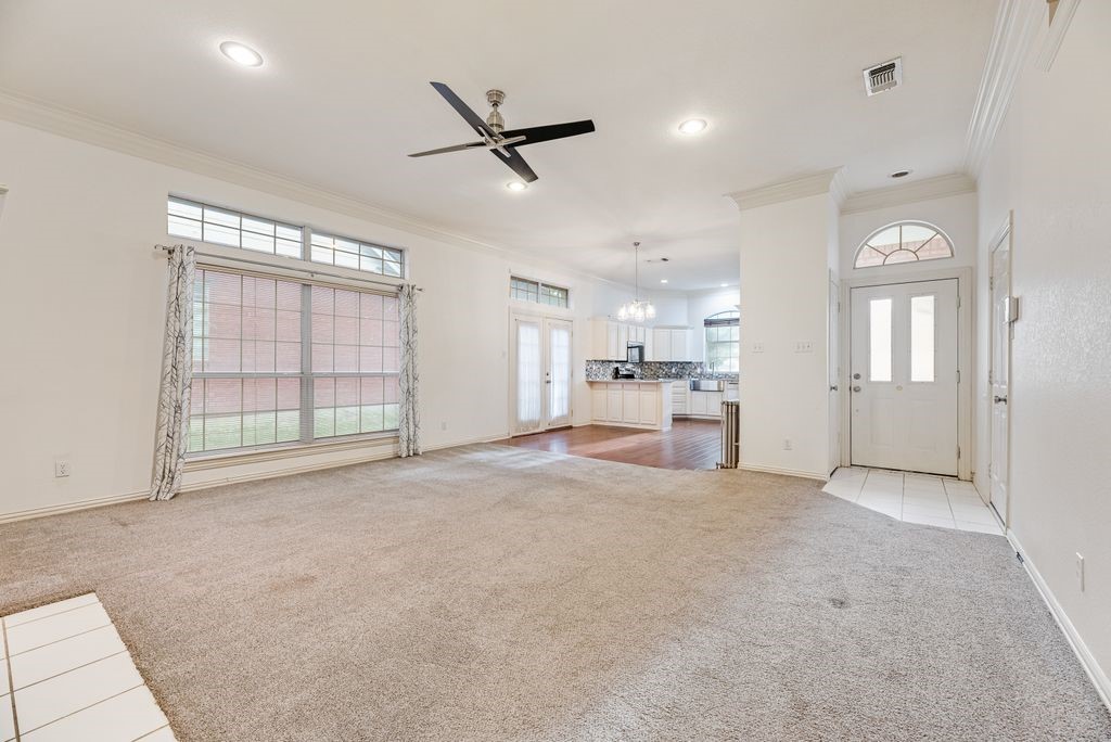 4815 Ashworth Court Arlington TX 76017