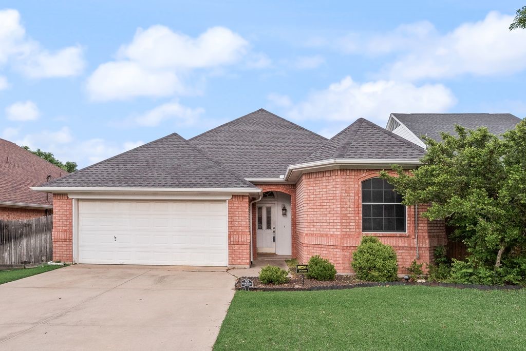 4815 Ashworth Court Arlington TX 76017