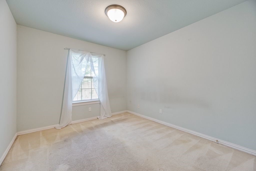 4815 Ashworth Court Arlington TX 76017