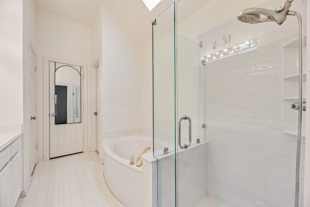 4815 Ashworth Court Arlington TX 76017
