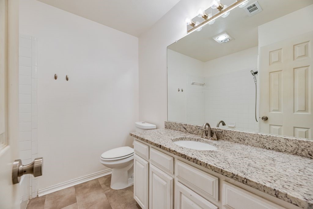 4815 Ashworth Court Arlington TX 76017