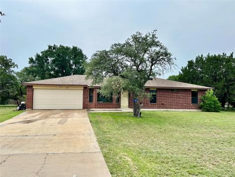 677 County Road 3081 Lampasas TX 76550