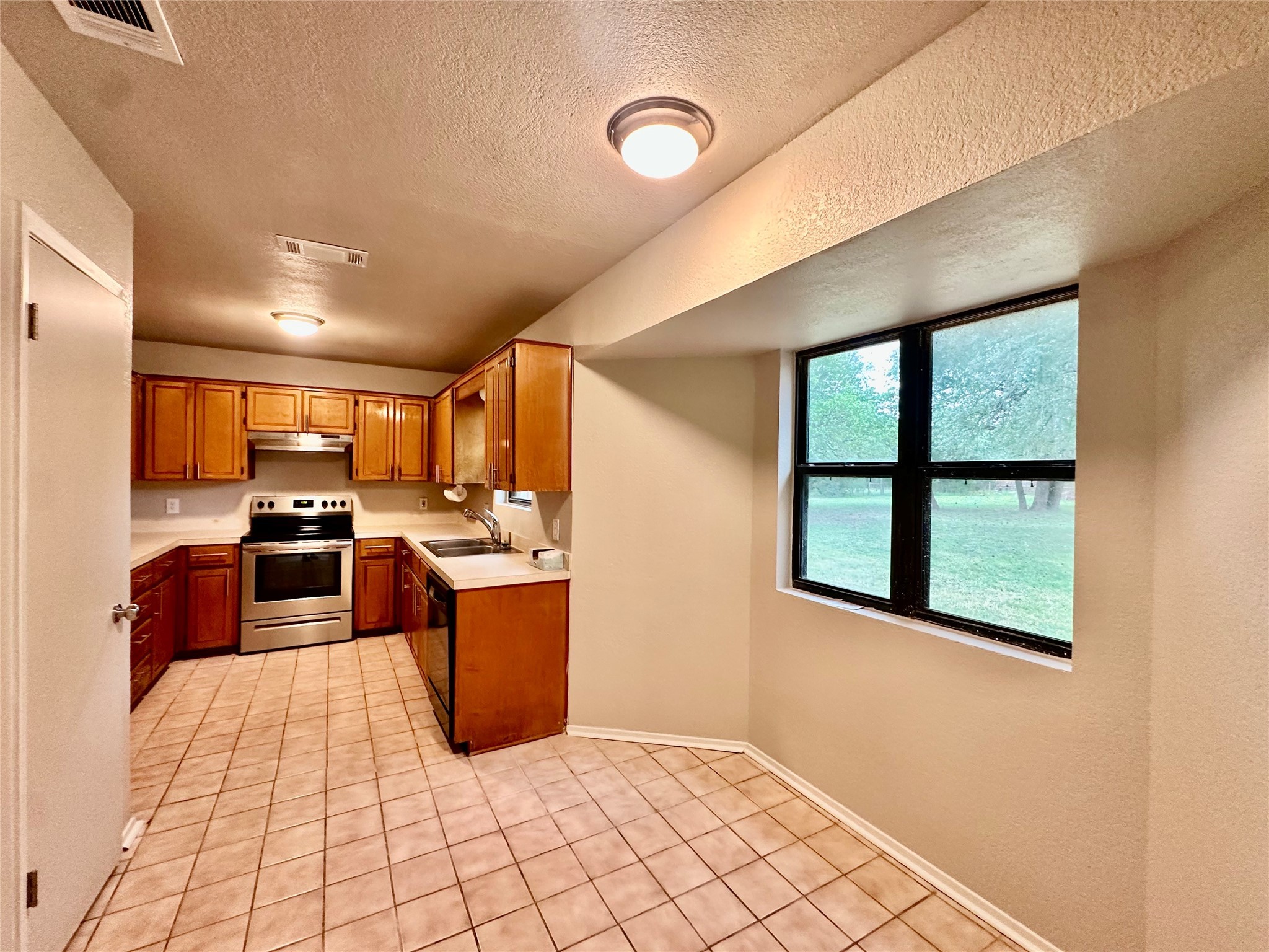 677 County Road 3081 Lampasas TX 76550