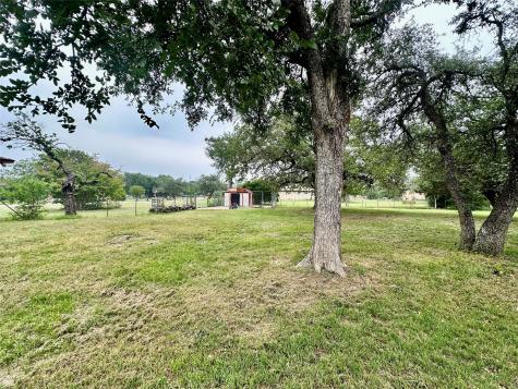 677 County Road 3081 Lampasas TX 76550