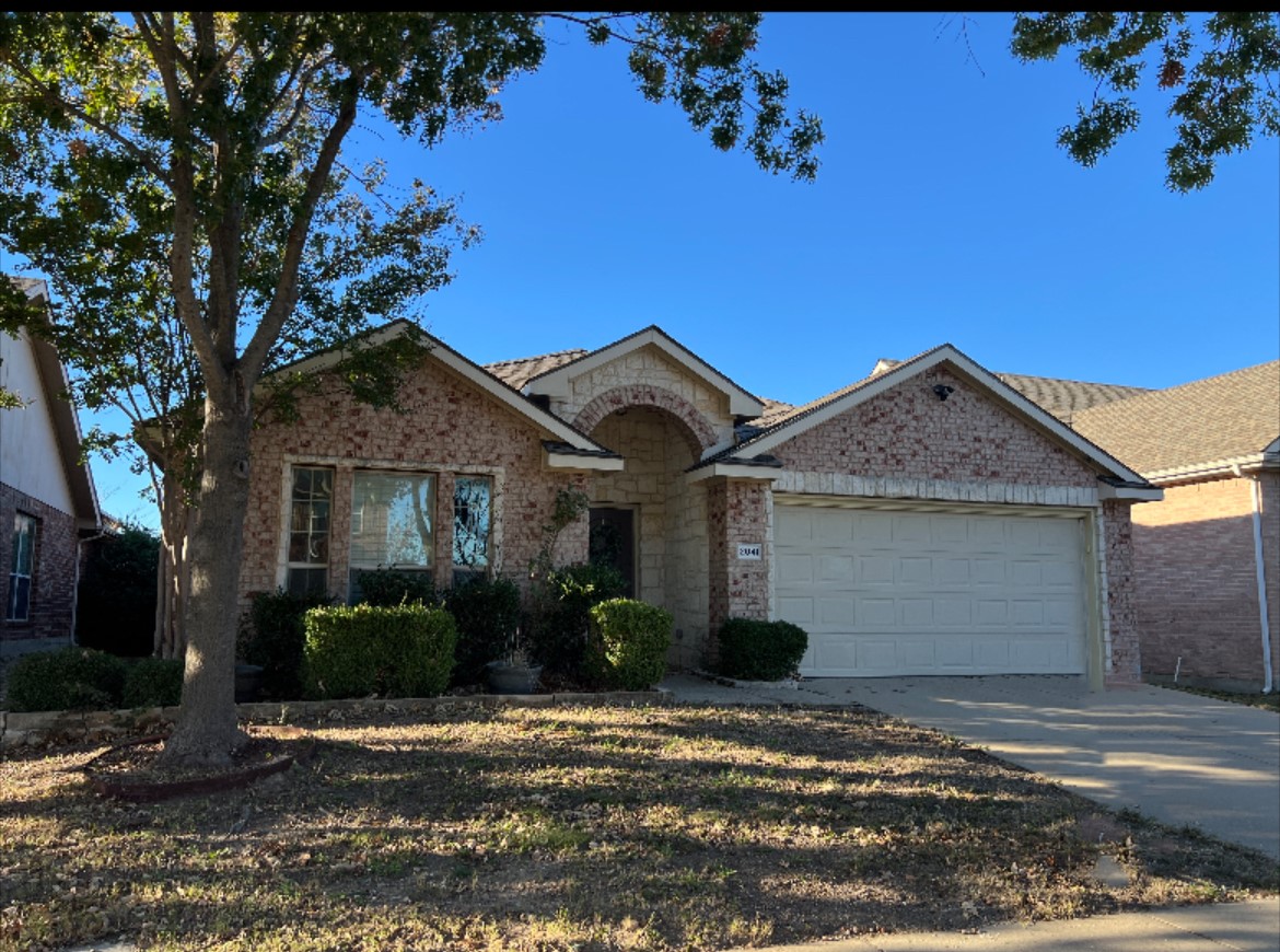 2041 Lake Trail Drive Heartland TX 75126